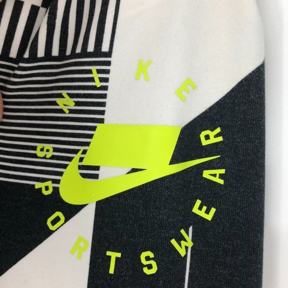 NWT Nike black white abstract Leg-A-See leggings foot  strap xs - Picture 5 of 15